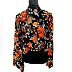 Forever 21 - Floral/Birds 🌺🦜 Flutter Long Sleeve Sheer Crop Blouse EUC